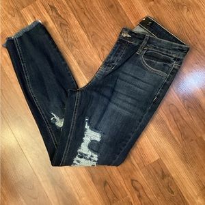 JELLY JEANS DISTRESSED MID-RISE